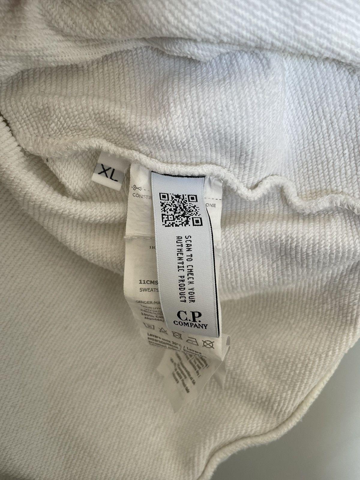 C.P. Company C.P. Company Diagonal Raised Hoodie White Size US XL / EU 56 / 4 - 7 Thumbnail