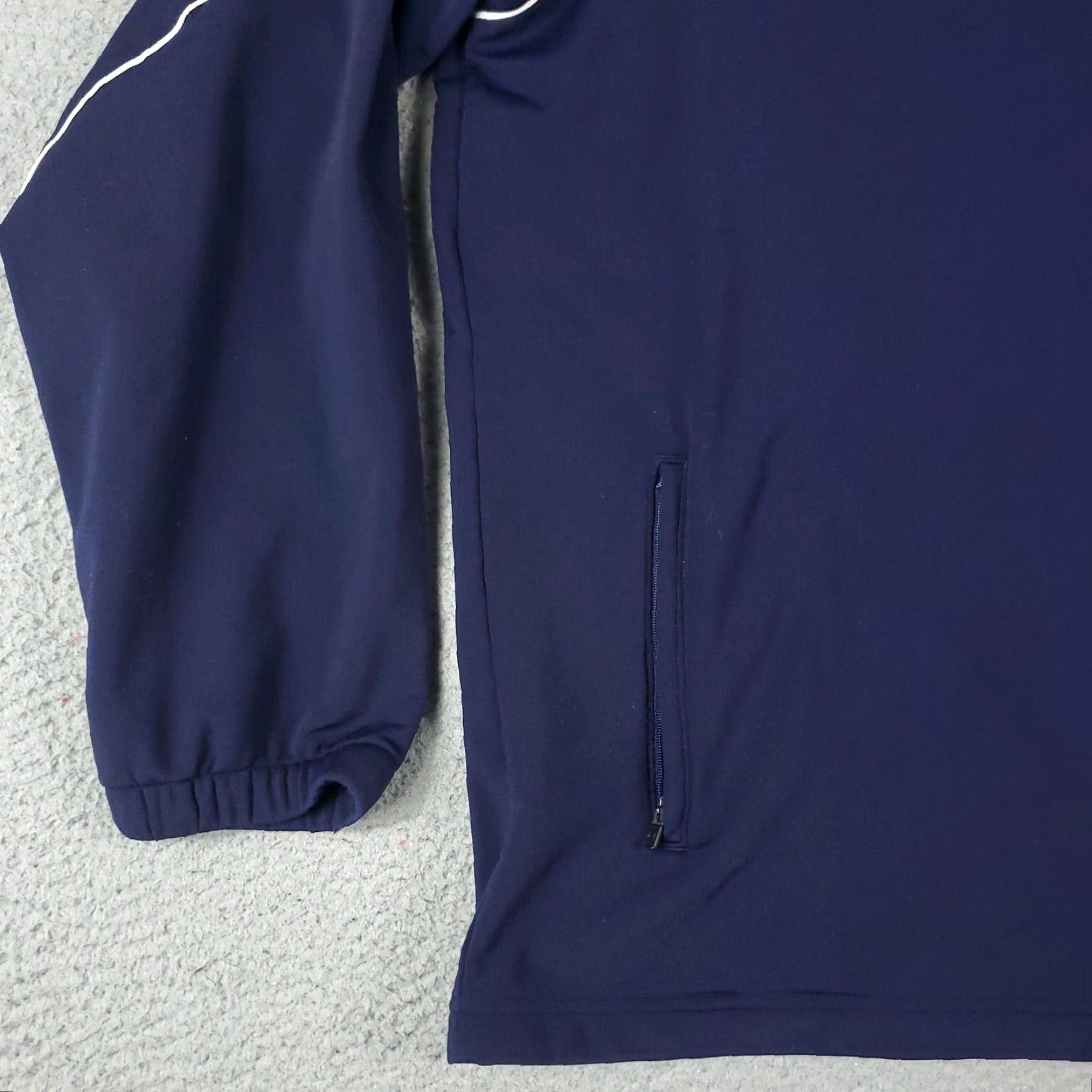 Under Armour VINTAGE Under Armour Jacket Mens XL Navy Blue All Seasons Full Zip Track Sweater Size US XL / EU 56 / 4 - 4 Thumbnail
