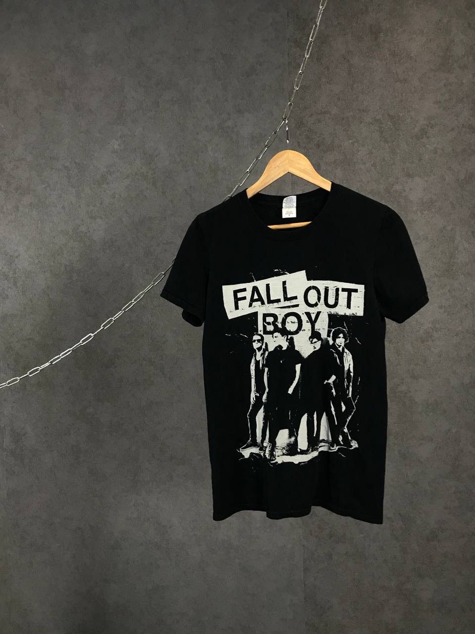 Band Tees Fall Out Boy rock band tour tee Size US S / EU 44-46 / 1 - 1 Thumbnail