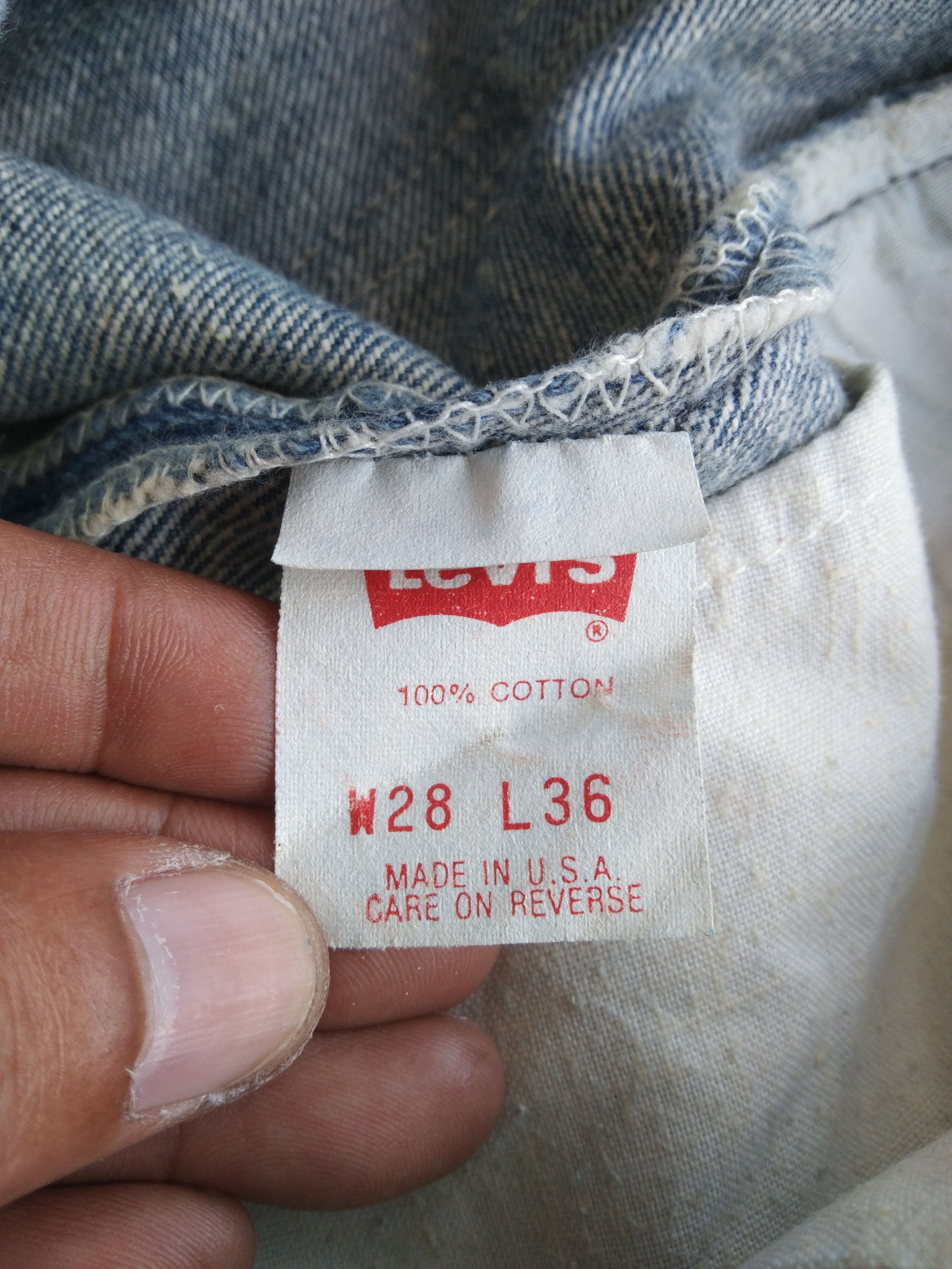 Levi's 90s Vintage Levi's 501 xx Made In USA Distressed Jeans 28x32 Size US 28 / EU 44 - 10 Thumbnail