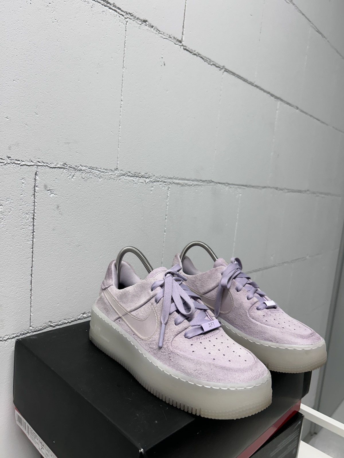 Nike Nike Wmns Air Force 1 Sage Low LX 'Violet Mist' Sneakers Size US 5.5 / EU 38 - 4 Thumbnail