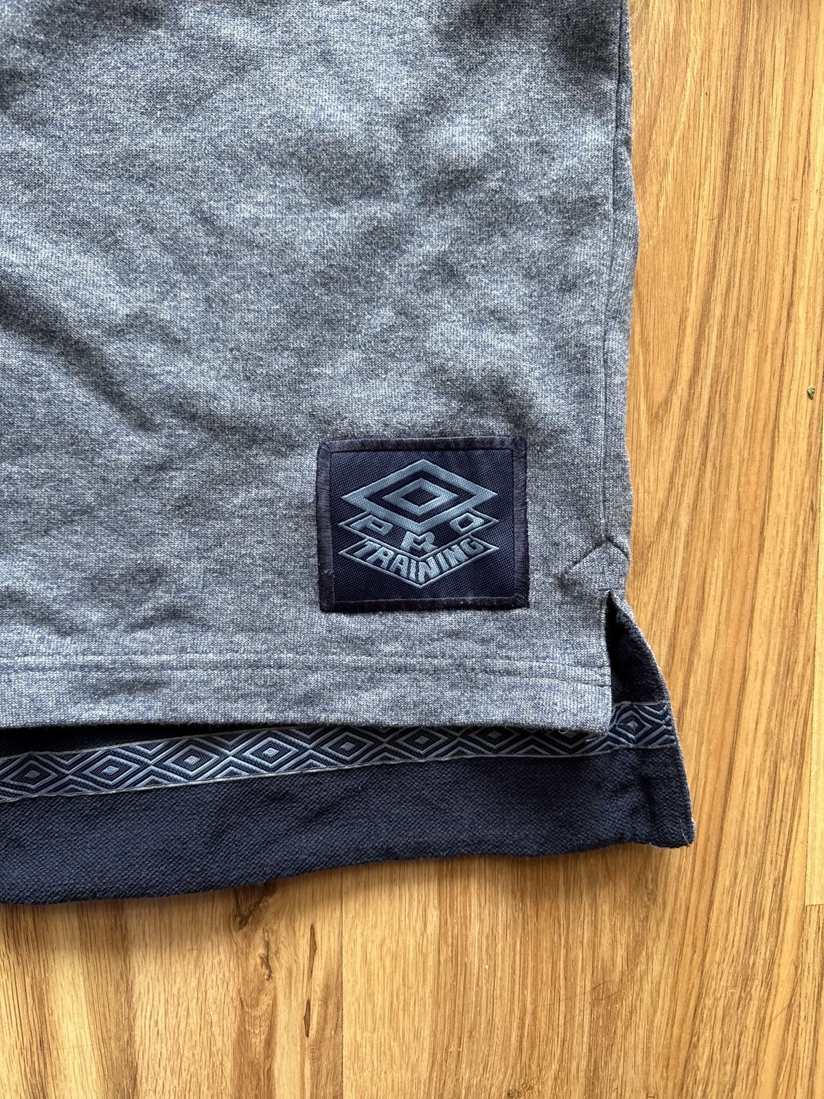 Umbro Vintage boxy umbro archive tee tshirt jersey 90s logo Size US L / EU 52-54 / 3 - 2 Thumbnail