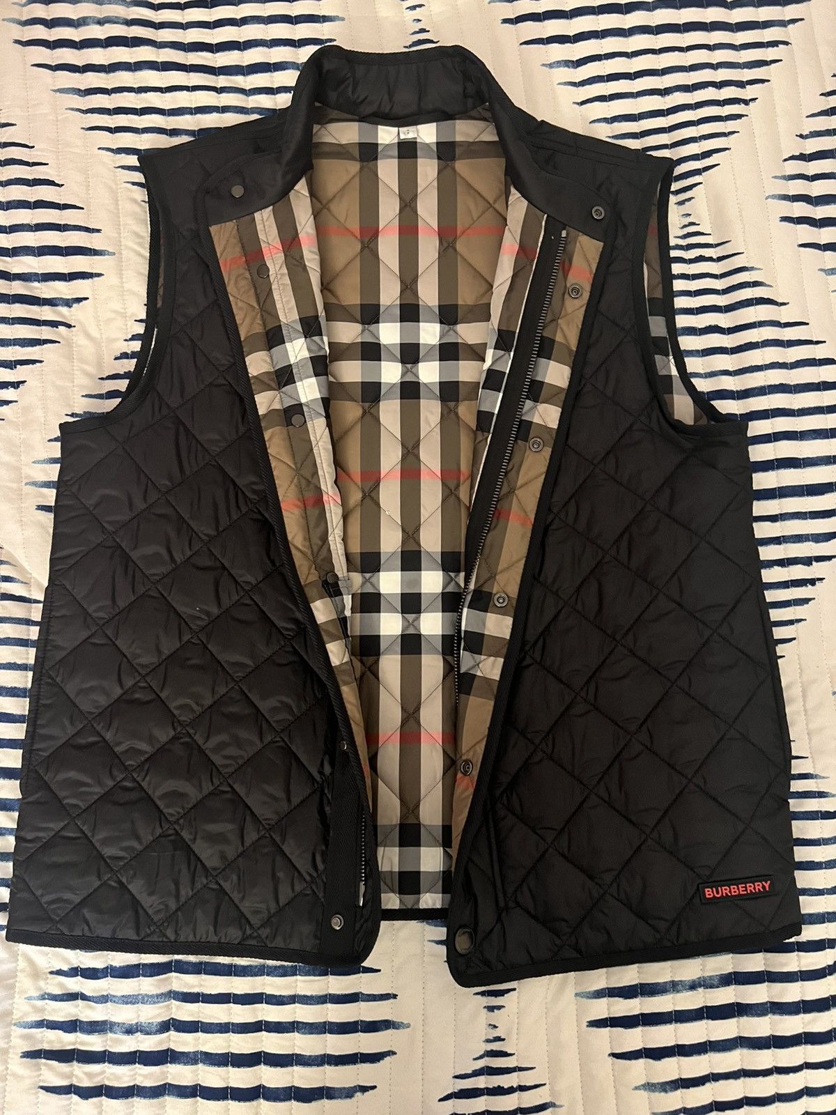 Burberry Burberry SS24 Black Vest Size US S / EU 44-46 / 1 - 1 Thumbnail