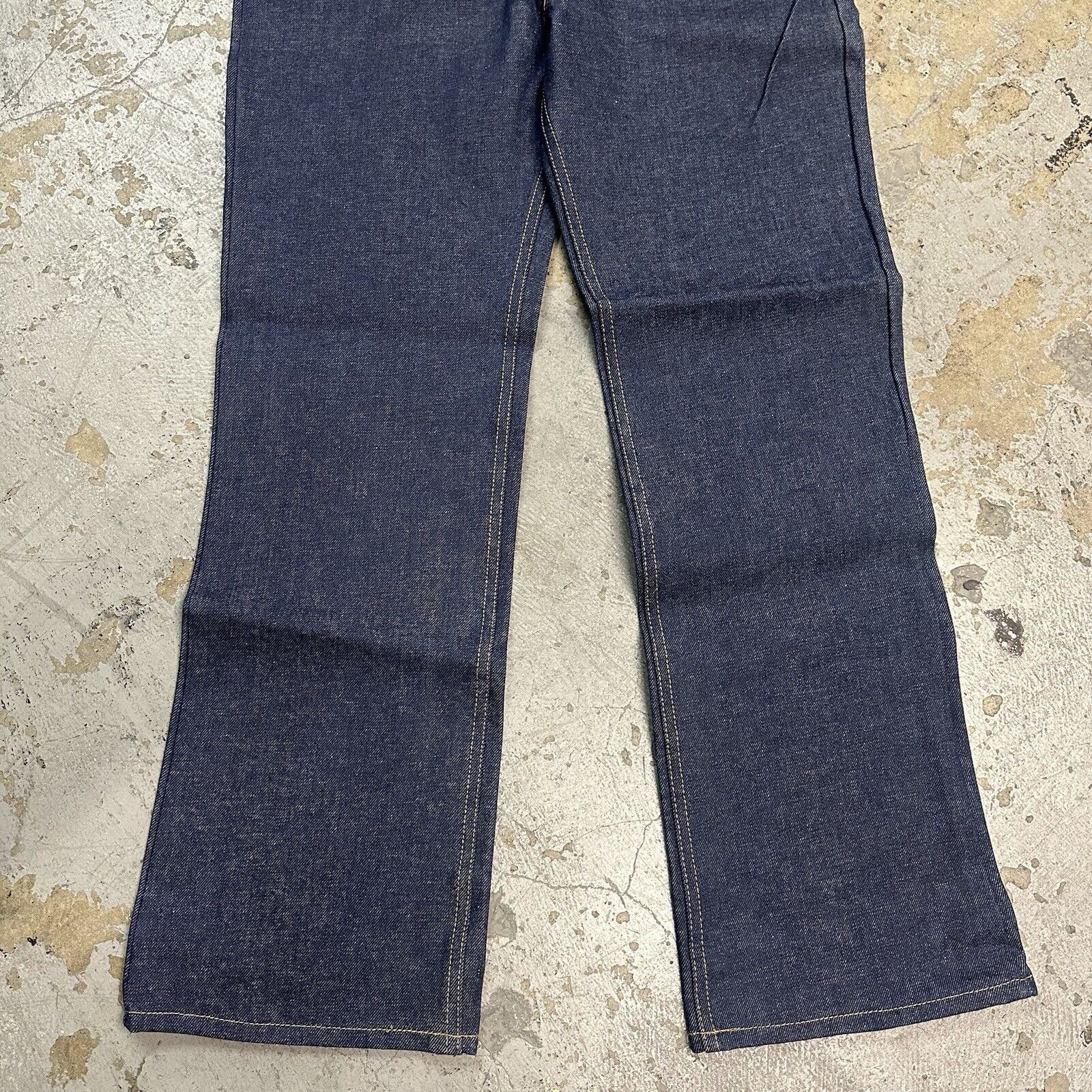Levi's × Vintage NWT Vintage 90s Levi’s 517 Bootcut Dark Wash Denim Jeans Size US 38 / EU 54 - 7 Thumbnail