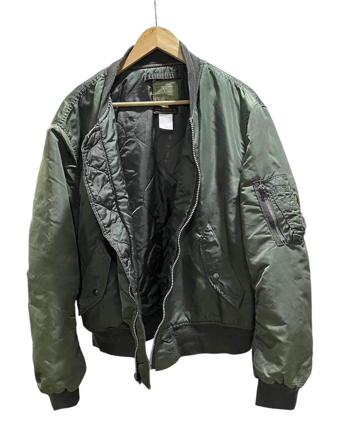 Alpha Industries Vintage Alpha industries Ma-1 Bomber Jacket Olive Green Size US XL / EU 56 / 4 - 3 Thumbnail