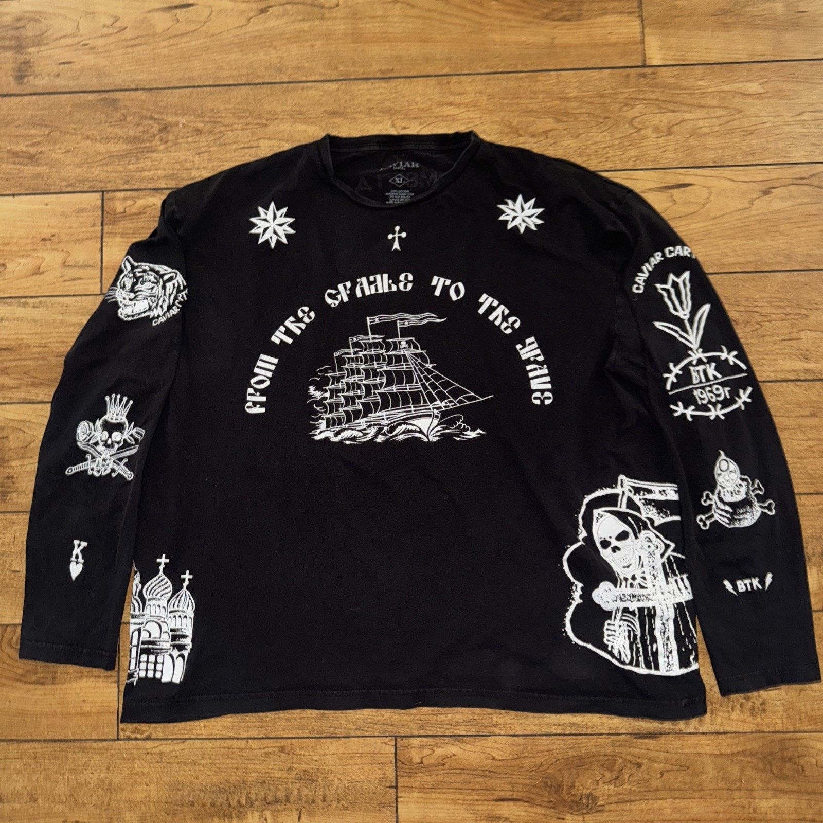 Crooks & Castles Cavier Cartel Long Sleeve T-Shirt Black XL 23x25 Size US XL / EU 56 / 4 - 1 Thumbnail