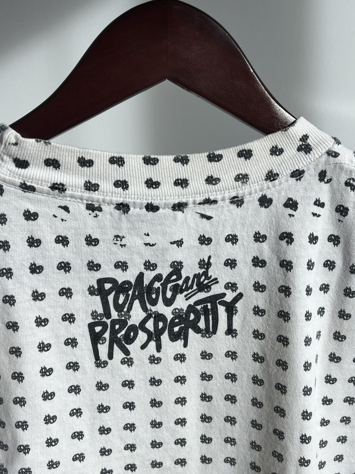 Stussy Vintage 2000s Stussy Peace & Prosperity T Shirt Size US M / EU 48-50 / 2 - 5 Thumbnail