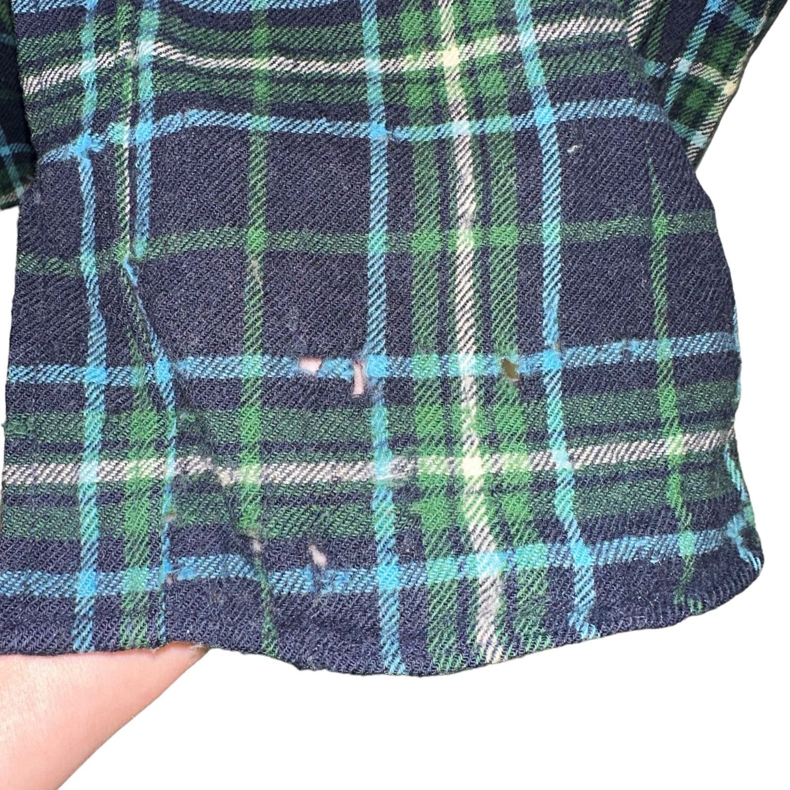 Pendleton Pendleton Vintage Wool Plaid Button Down Heavily Distressed Size US XL / EU 56 / 4 - 9 Thumbnail