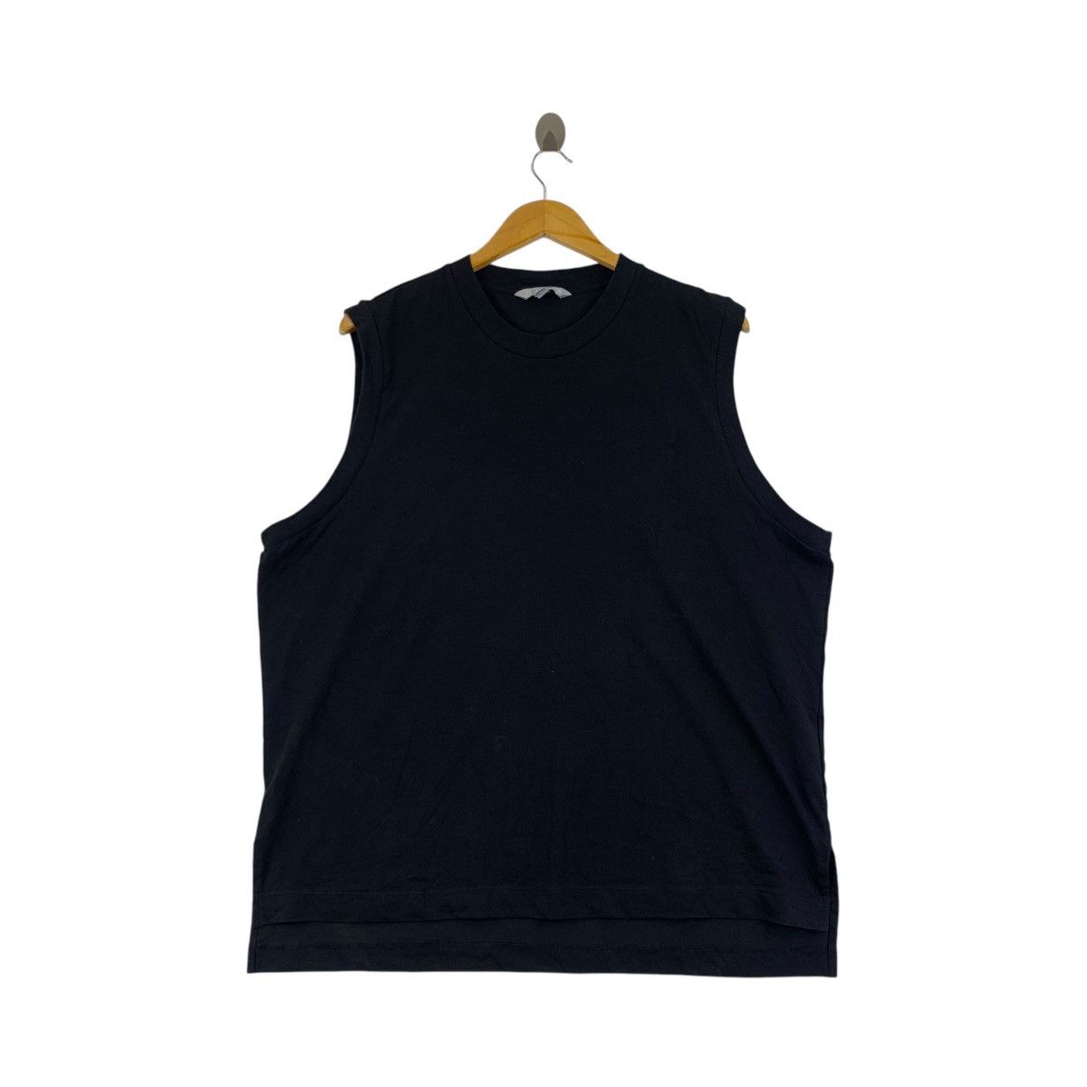 Uniqlo UNIQLO x MAME KUROGOUCHI Minimalist Design Airism Tee Shirt Size L / US 10 / IT 46 - 1 Thumbnail