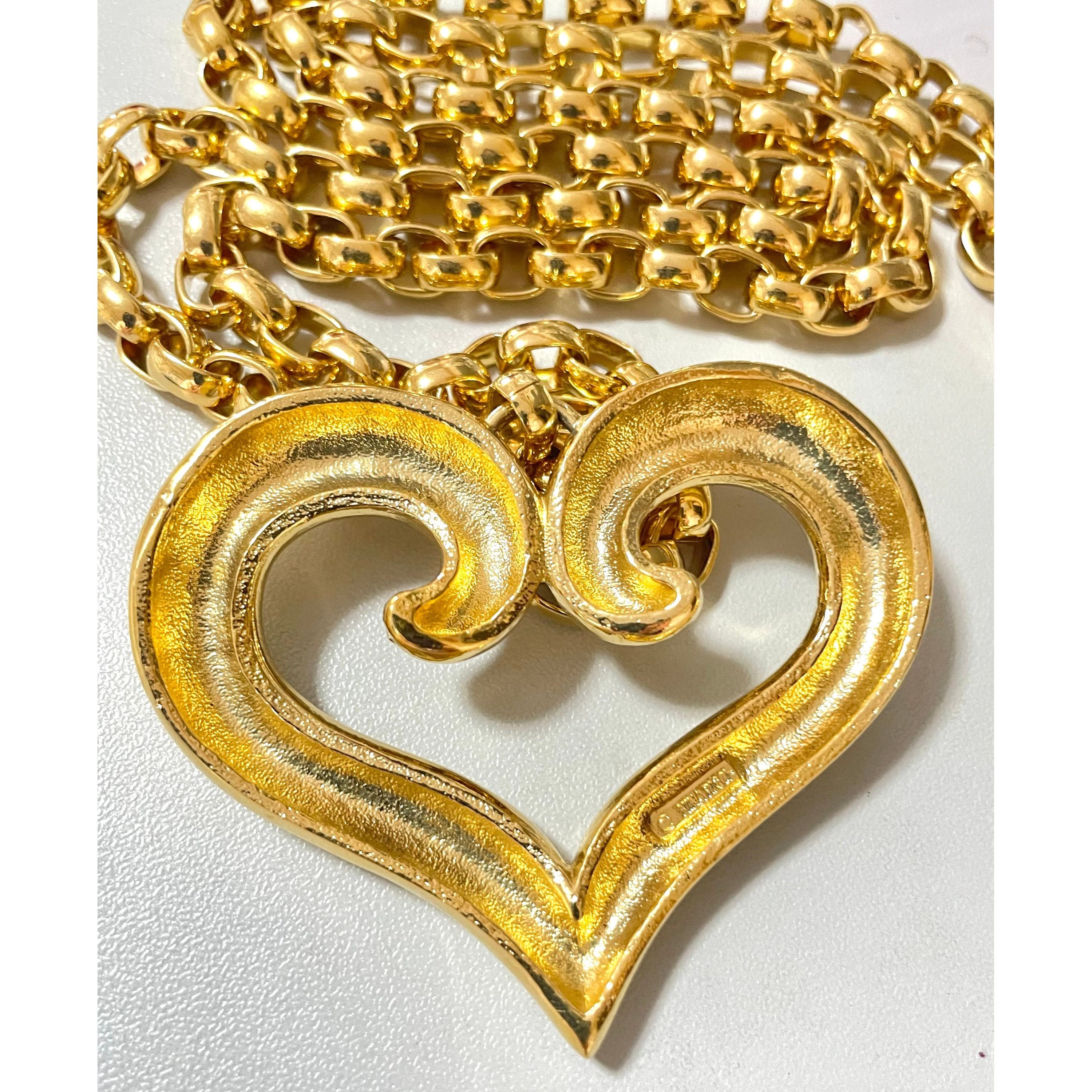 Nina Ricci Vintage Nina Ricci large chain necklace with heart top Size ONE SIZE - 7 Thumbnail