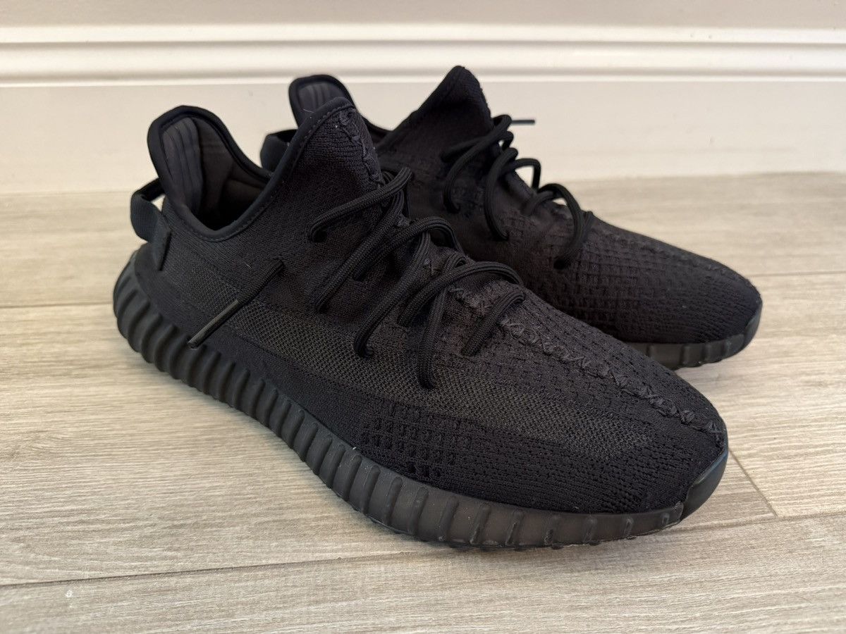 Adidas Men's ADIDAS Yeezy Boost 350 V2 Onyx HQ4540 Grey Size 12 Size US 12 / EU 45 - 1 Thumbnail