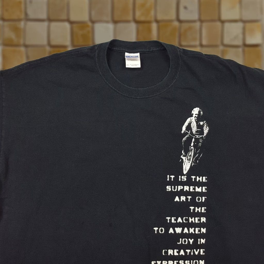 Gildan VINTAGE Albert Einstein Scientist Teacher 2XL Black T Shirt Y2K Faded Retro Graphic Print Mens Shirt Size US XXL / EU 58 / 5 - 1 Thumbnail
