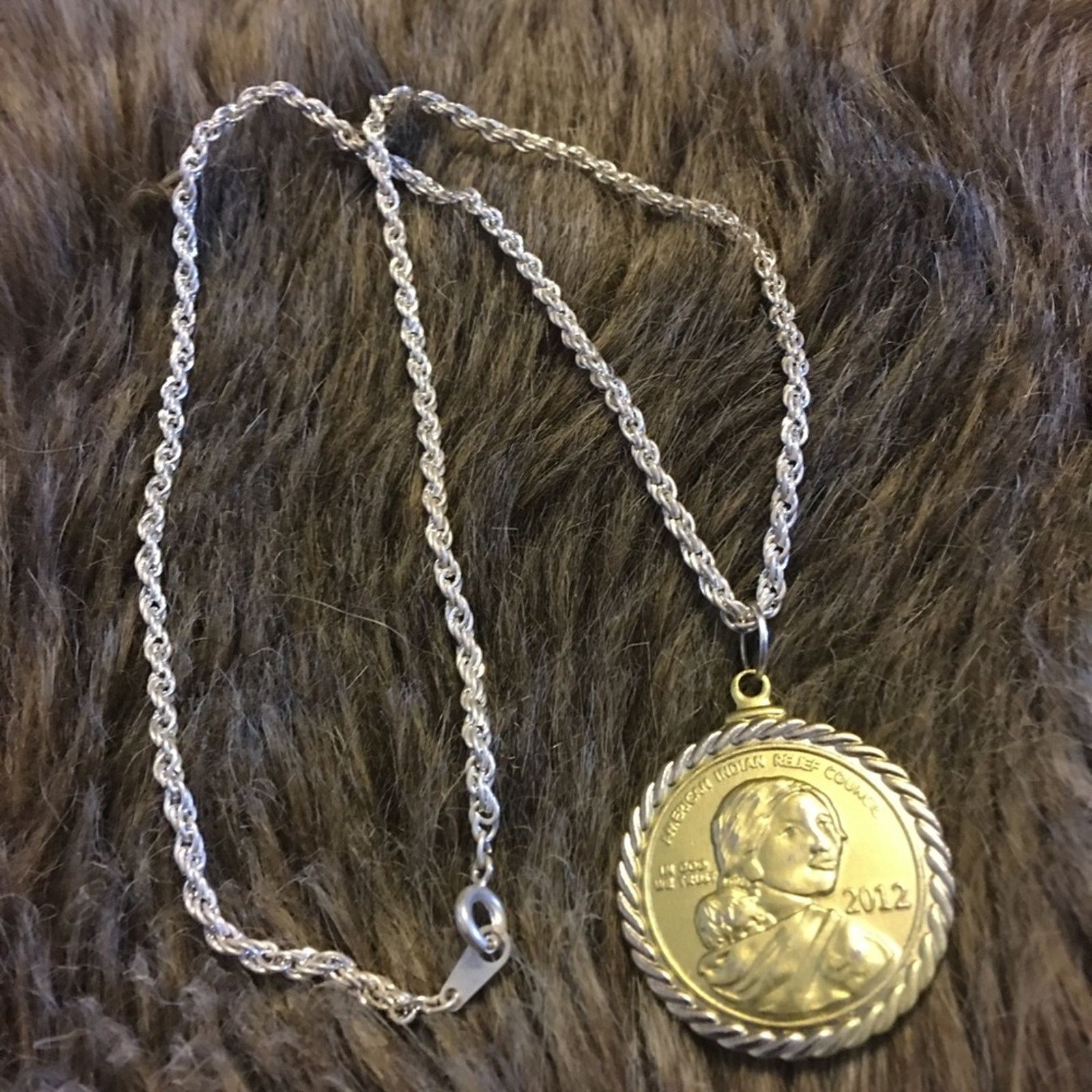 Jewelry Sacagawea 2012 coin replica pendant on chain Size ONE SIZE - 2 Thumbnail