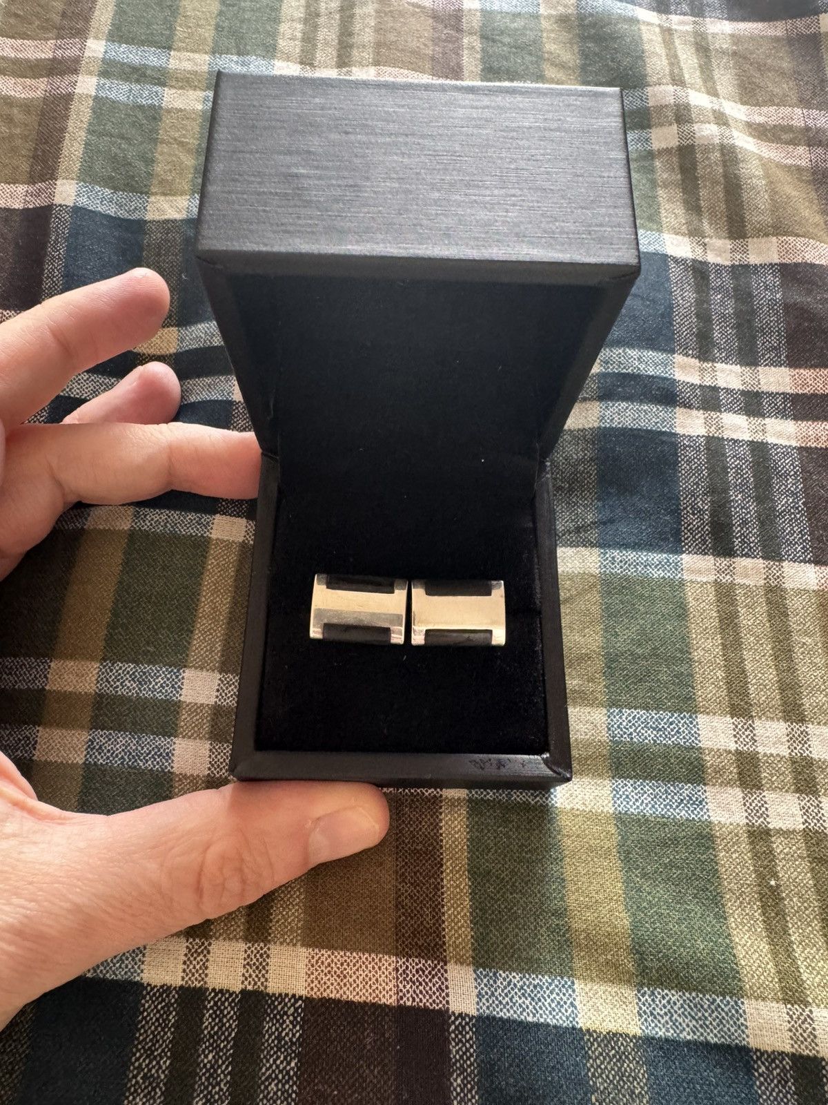 Bvlgari Silver and rubber cufflinks
