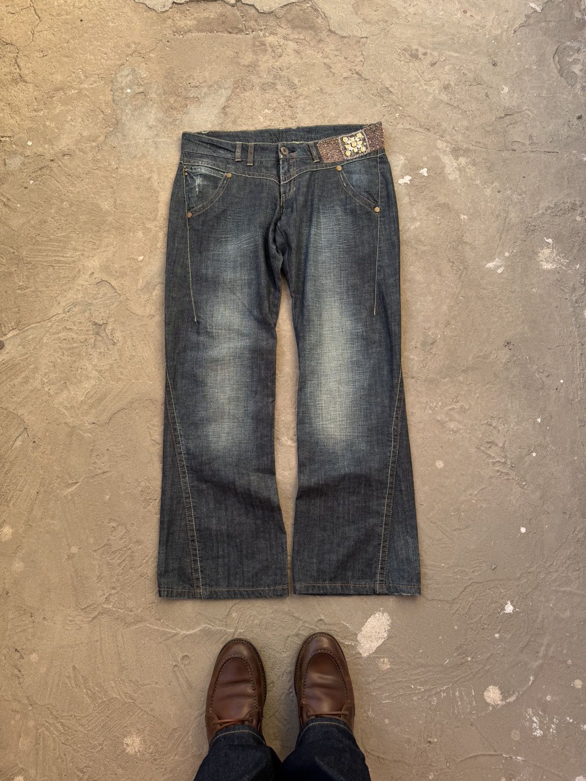 If Six Was Nine × Japanese Brand × Vintage Vintage Y2K Custom Made Low Waist Washed Bootcut Jeans Size 28" / US 6 / IT 42 - 2 Thumbnail