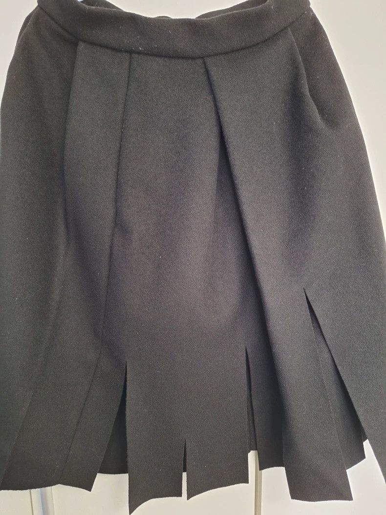 Vivienne Westwood Vivienne Westwood Black half-length skirt Size 26" / US 2 / IT 38 - 6 Thumbnail