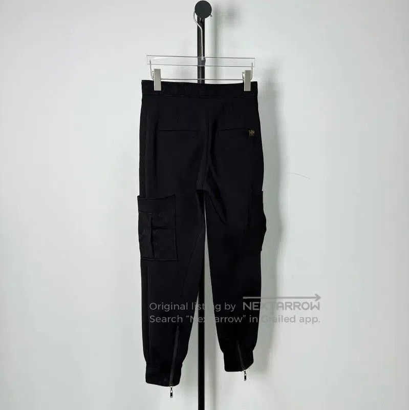 Louis Vuitton Louis Vuitton Black Women's Casual Pants . Size 23" - 2 Thumbnail