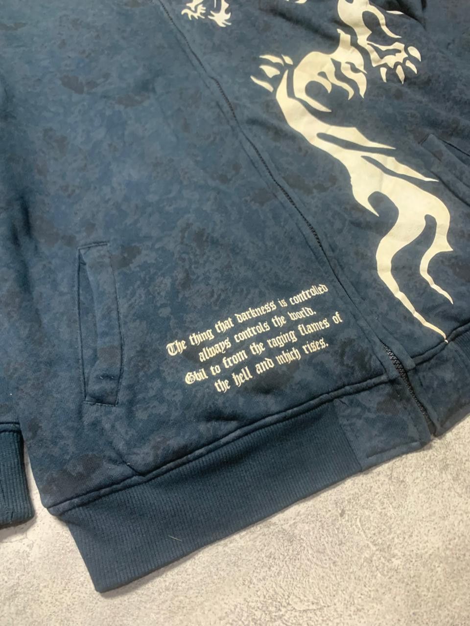 Japanese Brand 2000s DJ Free Dragon Art Fur Zip Up Jacket Size US L / EU 52-54 / 3 - 3 Thumbnail
