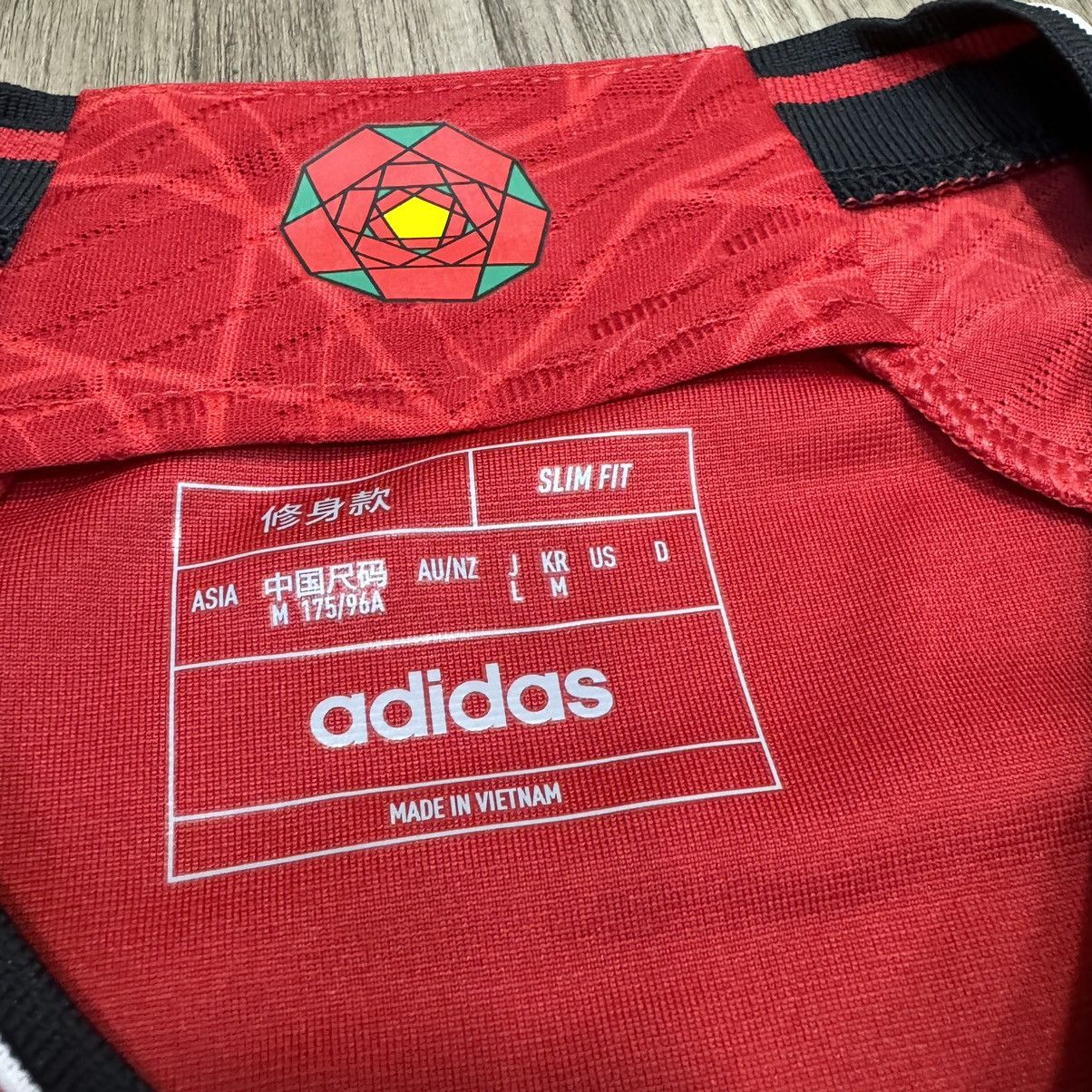 Adidas Manchester united 23/24 player issue FA Cup final shirt #37 Size US S / EU 44-46 / 1 - 7 Thumbnail