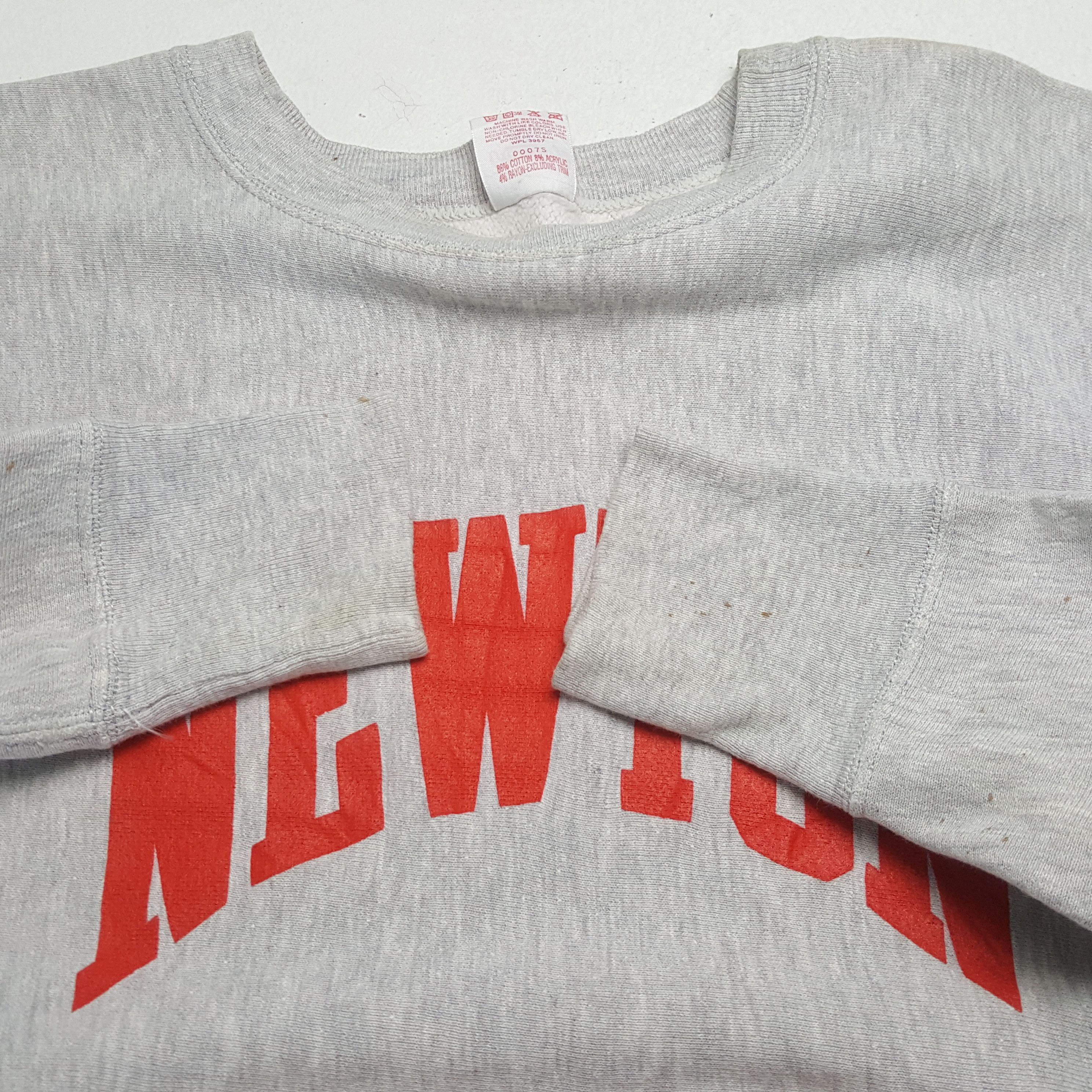 Vintage Vintage NEWTON ATHLETICS American Streetwear eSweatshirts Size US L / EU 52-54 / 3 - 8 Thumbnail