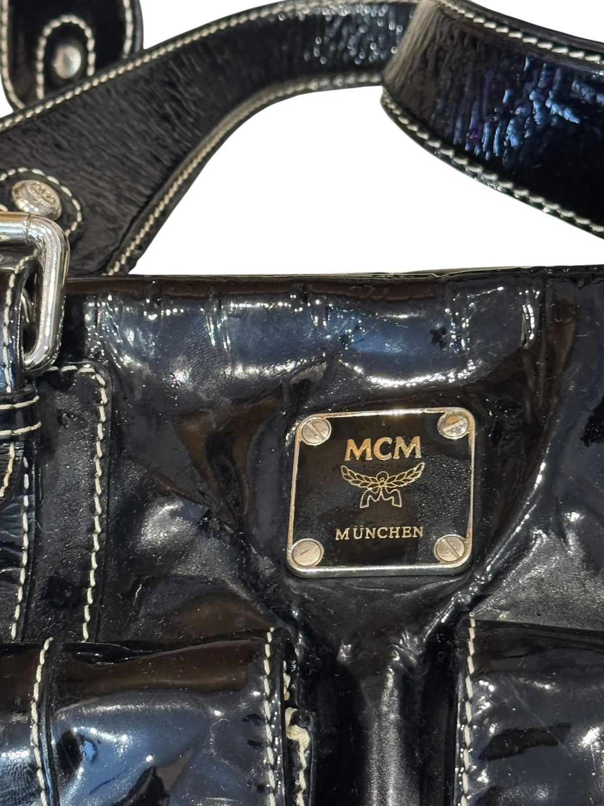 MCM MCM Boston Patent Leather Shiny Shoulder Strap Bag Handbag Size ONE SIZE - 15 Thumbnail