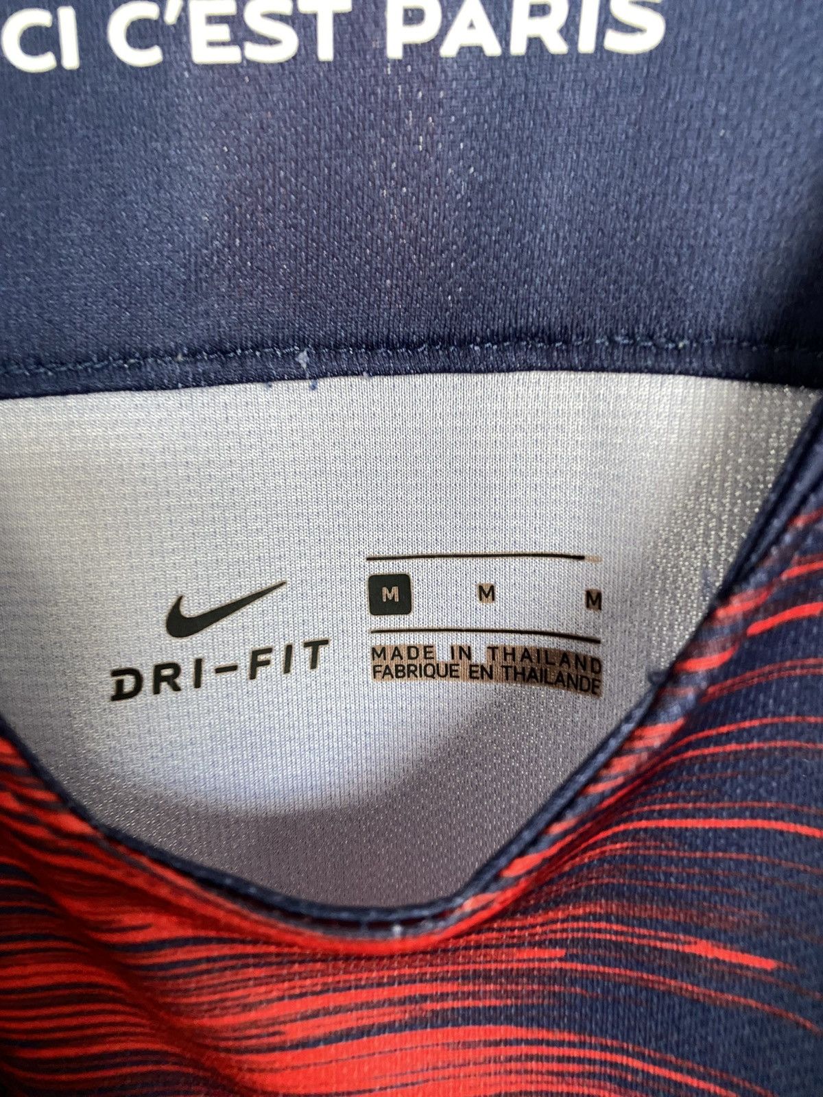 Nike Nike PSG 2018/2019 Home Kit Size US M / EU 48-50 / 2 - 6 Thumbnail