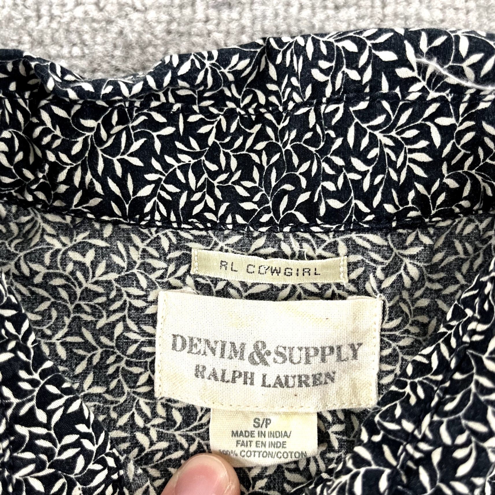 Vintage DENIM & SUPPLY RALPH LAUREN Shirt WomenS Small Cowgirl Pearl Snap Black Brown Size S / US 4 / IT 40 - 2 Thumbnail