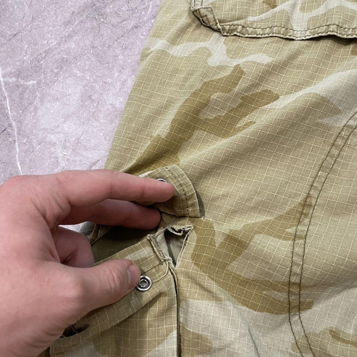 Carhartt RARE ! CARHARTT MILITARY CARGO PANTS PATCH LOGO 90s Size US 34 / EU 50 - 8 Thumbnail
