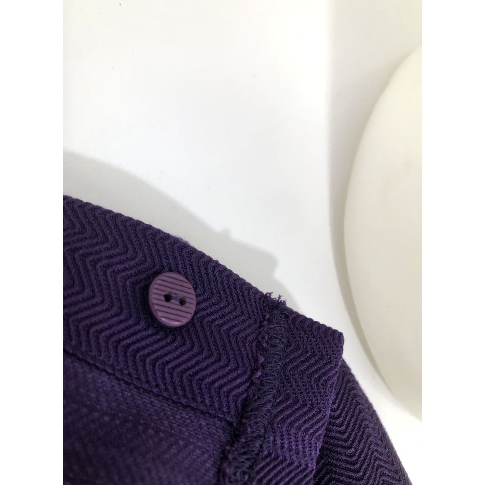 Vintage JHANE BARNES - Herringbone Embossed 100% SILK Mens Shirt S Purple Long Sleeve Button-Up Shirt Men XS-Size? Size US S / EU 44-46 / 1 - 6 Thumbnail