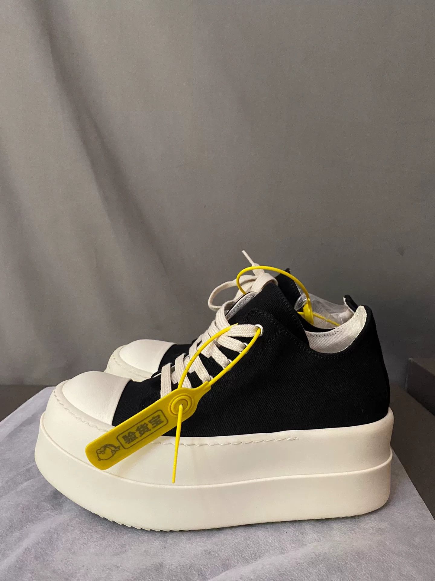 Rick Owens Rick Owens Hitop Sneakers 37 Women Size US 6.5 / IT 36.5 - 1 Thumbnail