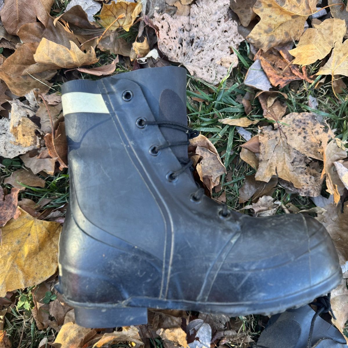 Vintage Vintage Military Bunny/Mickey Boots size 9R Size US 9 / EU 42 - 5 Thumbnail