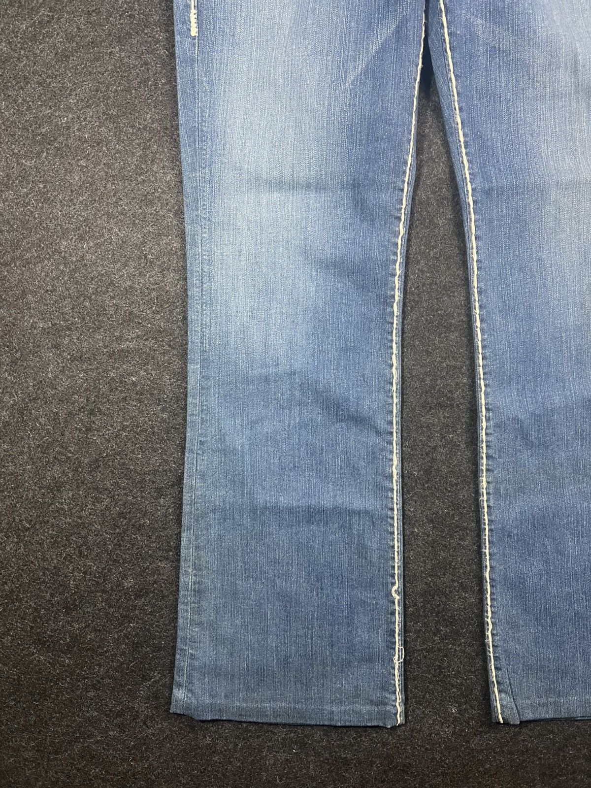 True Religion True Religion Becky Super T Flare Embroidery Jeans Size US 34 / EU 50 - 4 Thumbnail