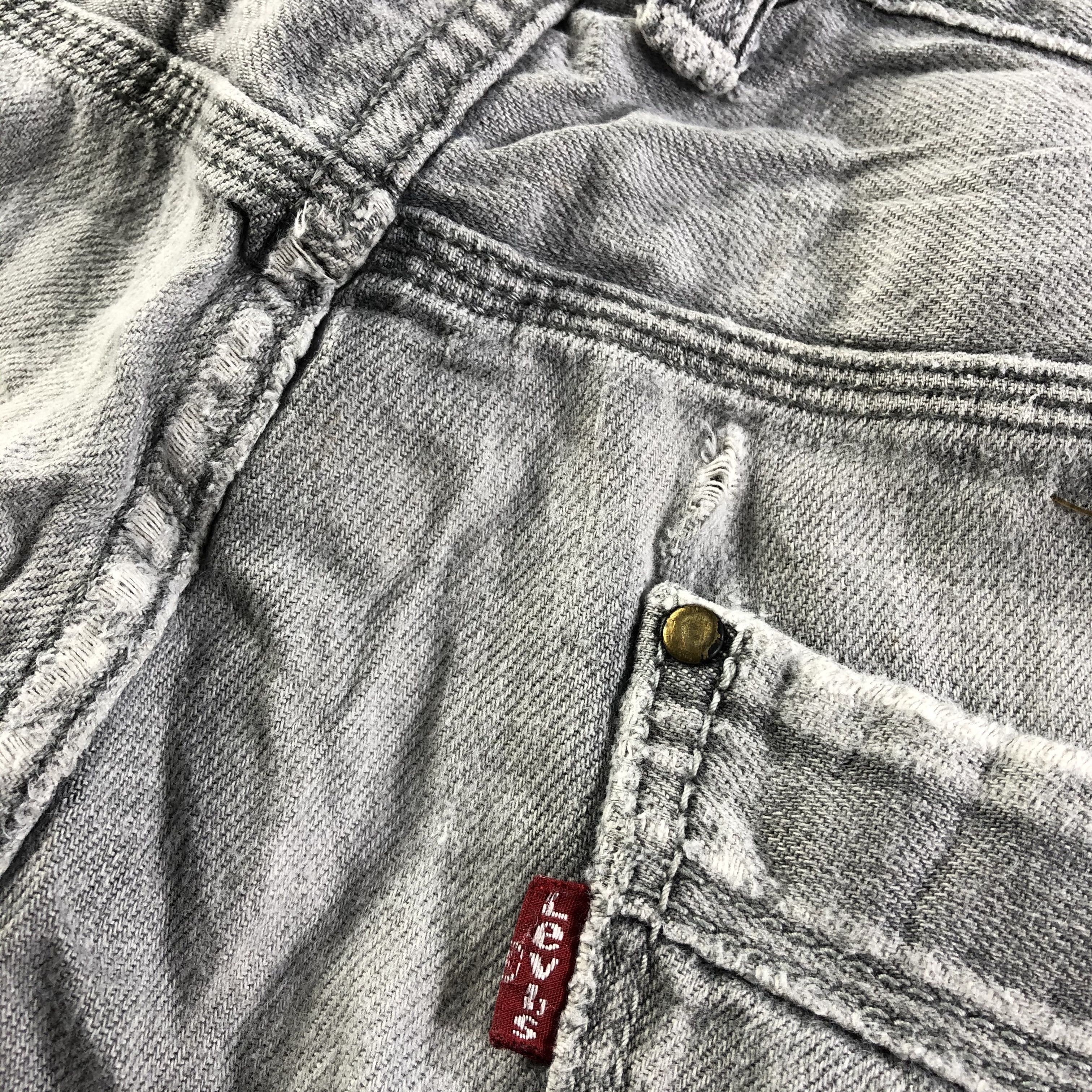Levi's Vintage Levis 569 Jeans-J3222 Size US 34 / EU 50 - 8 Thumbnail