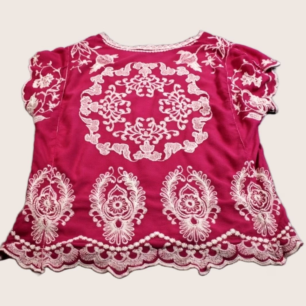 Pinko Solitaire Shirt Women L Pink Embroidered Boho Scallop Hem Floral Short Sleeve Size L / US 10 / IT 46 - 1 Thumbnail