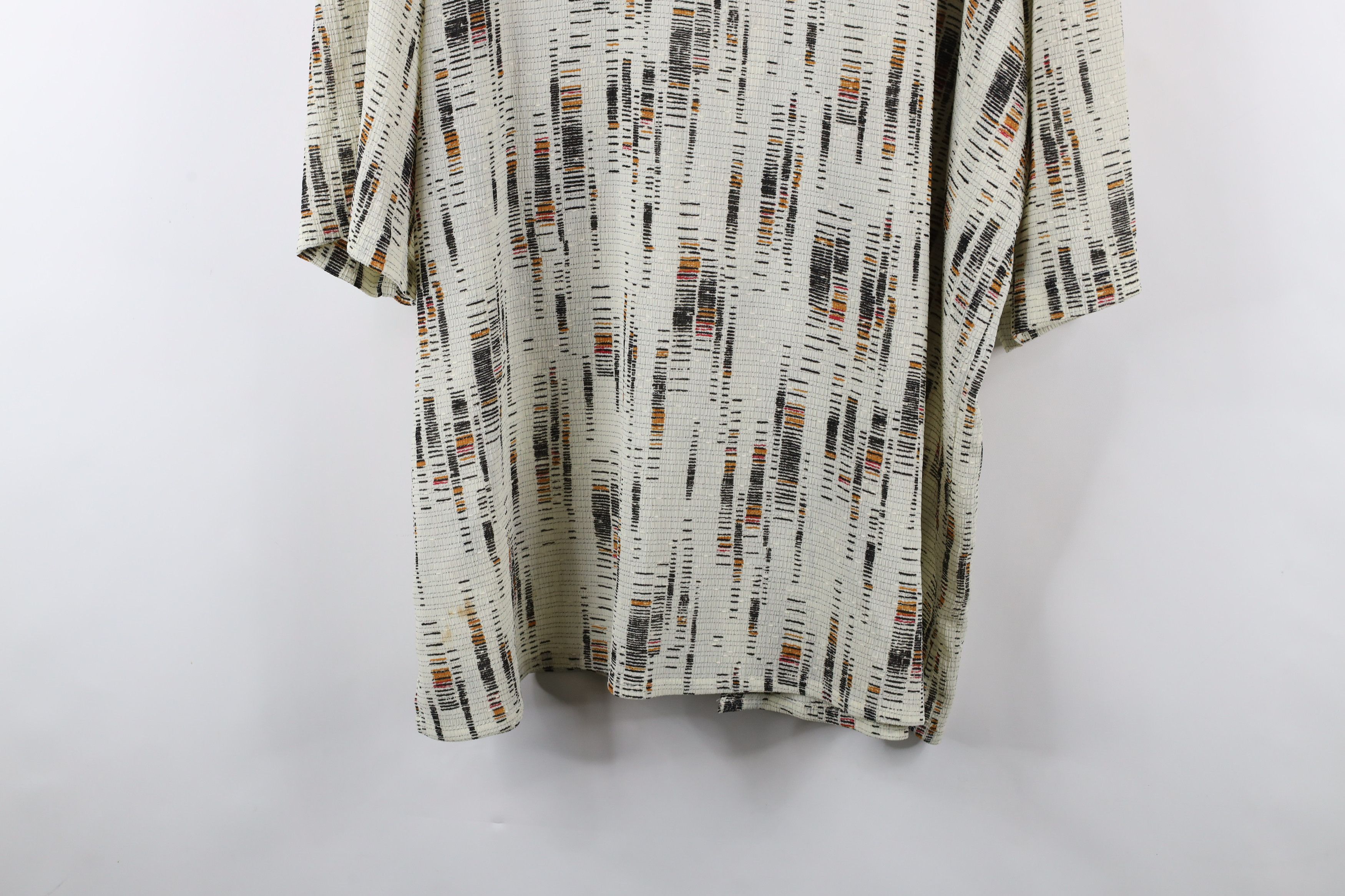 Vintage Vintage 90s Streetwear Hemp Blend Short Sleeve Button Shirt Size US XL / EU 56 / 4 - 10 Thumbnail