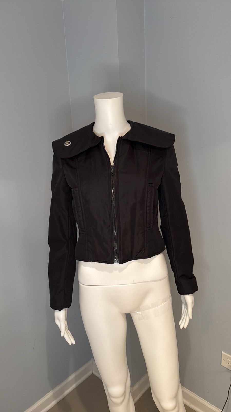 Moschino Vintage 1990’s Moschino Cheap & Chic Inflatable Jacket Size M / US 6-8 / IT 42-44 - 1 Thumbnail