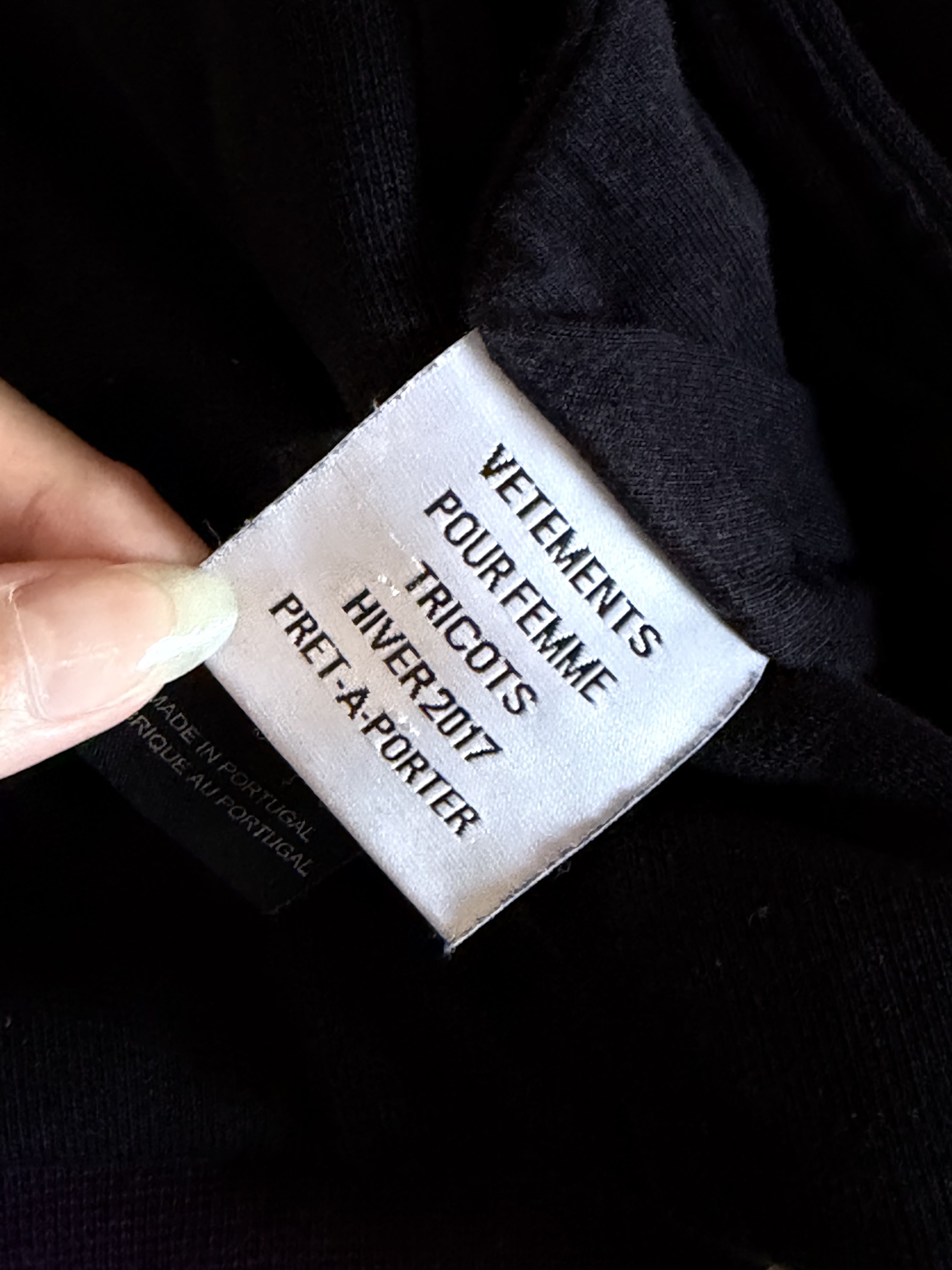 Vetements VETEMENTS AW2017 TFD/11 INCH GUN CLUB REVERSIBLE HOODIE Size US M / EU 48-50 / 2 - 9 Thumbnail