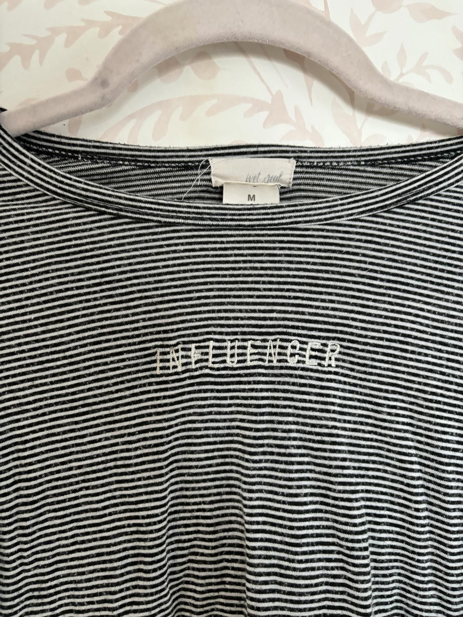 Designer Vintage Y2K Style Crop Top with Influencer Text - Size M Size M / US 6-8 / IT 42-44 - 2 Thumbnail