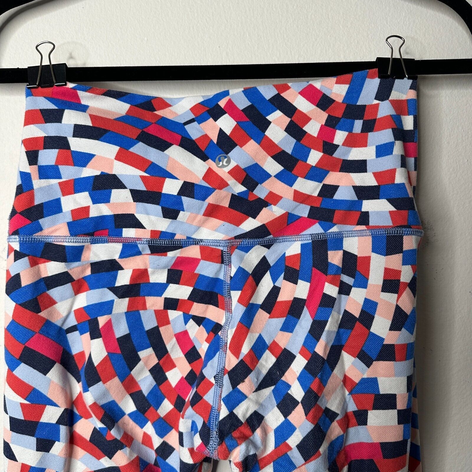 Lululemon Lululemon Wunder Under Multi Blue Red Geometric Leggings 8 Size 30" / US 8 / IT 44 - 4 Thumbnail