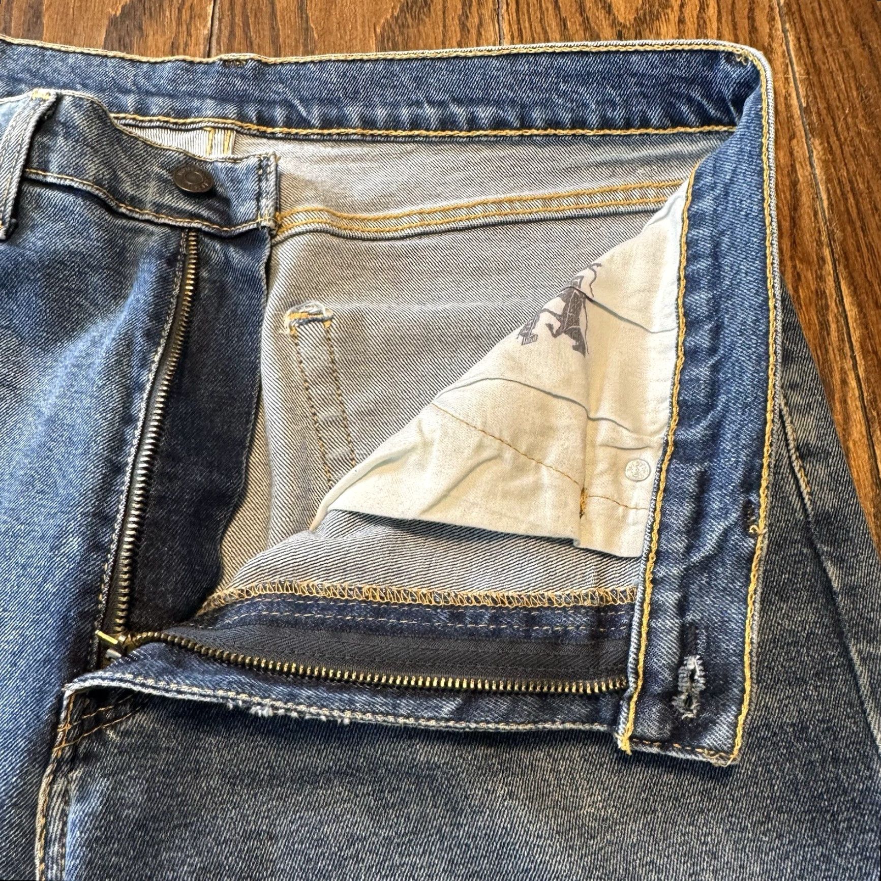 Levi's Levis 505 Jeans Mens 36x32 Stretch Medium Wash Regular Straight Flex Size US 36 / EU 52 - 7 Thumbnail