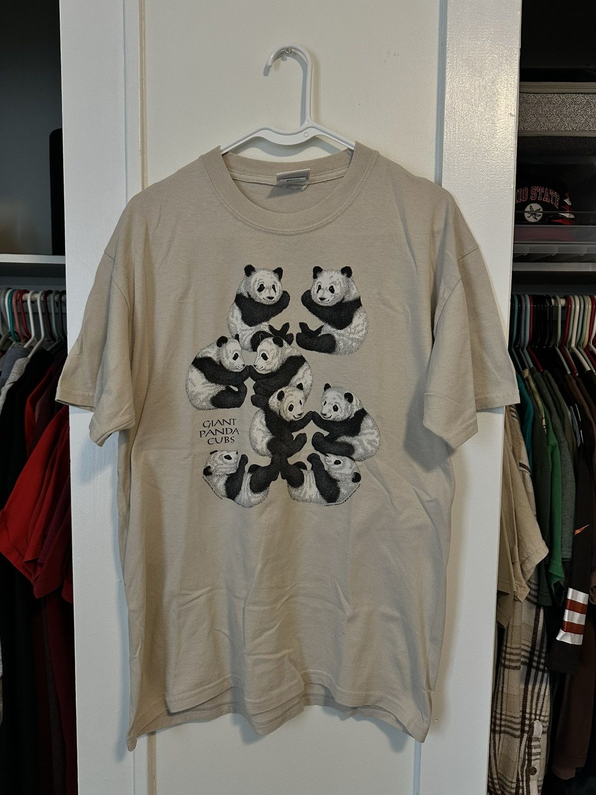 Other 1997 Discovery Channel Panda Graphic Tee Size US M / EU 48-50 / 2 - 1 Thumbnail