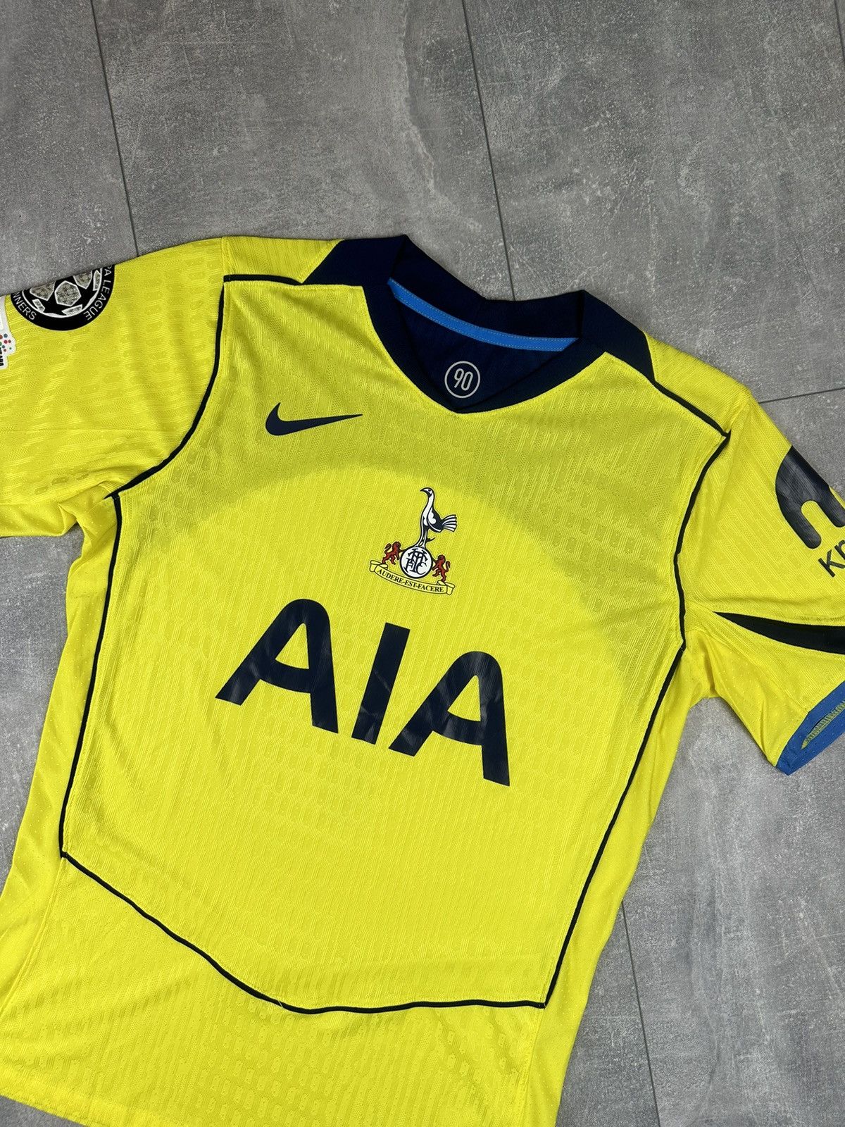 Nike Nike Tottenham Hotspur #7Son 2025/26 Third Soccer Jersey Size US XL / EU 56 / 4 - 5 Thumbnail