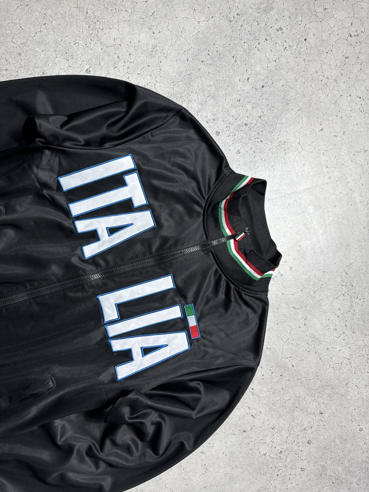 Vintage Italia Vintage Bomber Jacket Big Logo Size US L / EU 52-54 / 3 - 4 Thumbnail