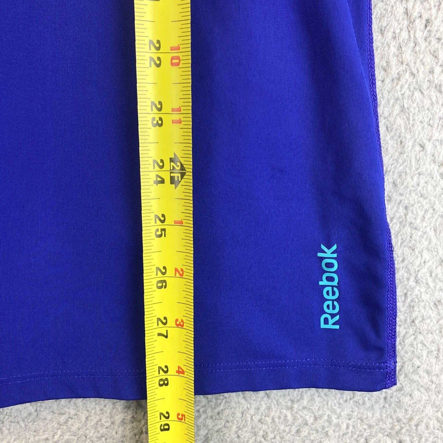 Reebok VINTAGE? No. Reebok Women’s Blue Short Sleeve T Shirt XL Regular Crew Neck Breathable Lightweight Logo 96% Polyester 4% Spandex Casual Sports 69-17 Size XL / US 12-14 / IT 48-50 - 7 Thumbnail