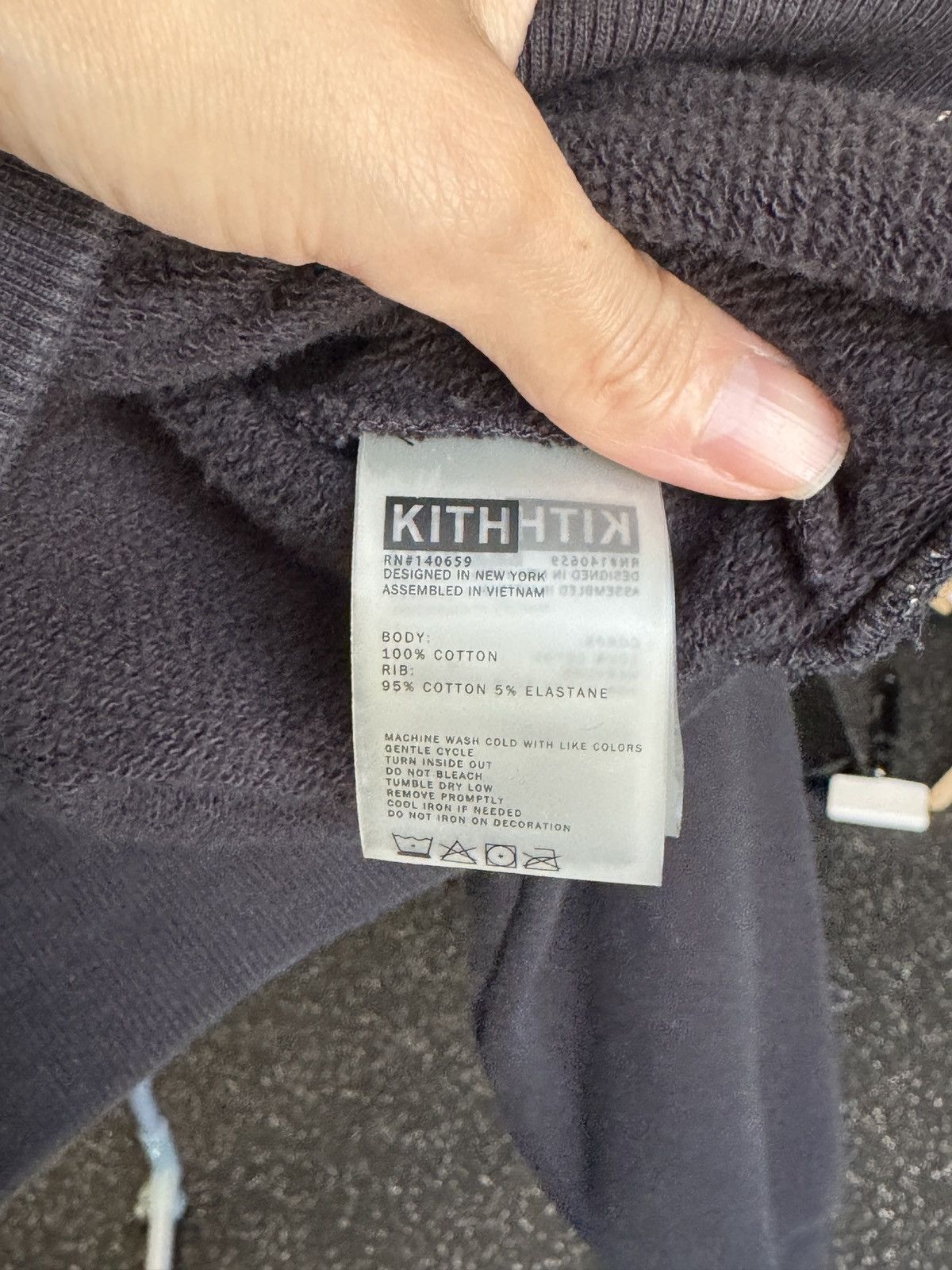Kith Kith all black long sleeved crop top Size XS / US 0-2 / IT 36-38 - 4 Thumbnail