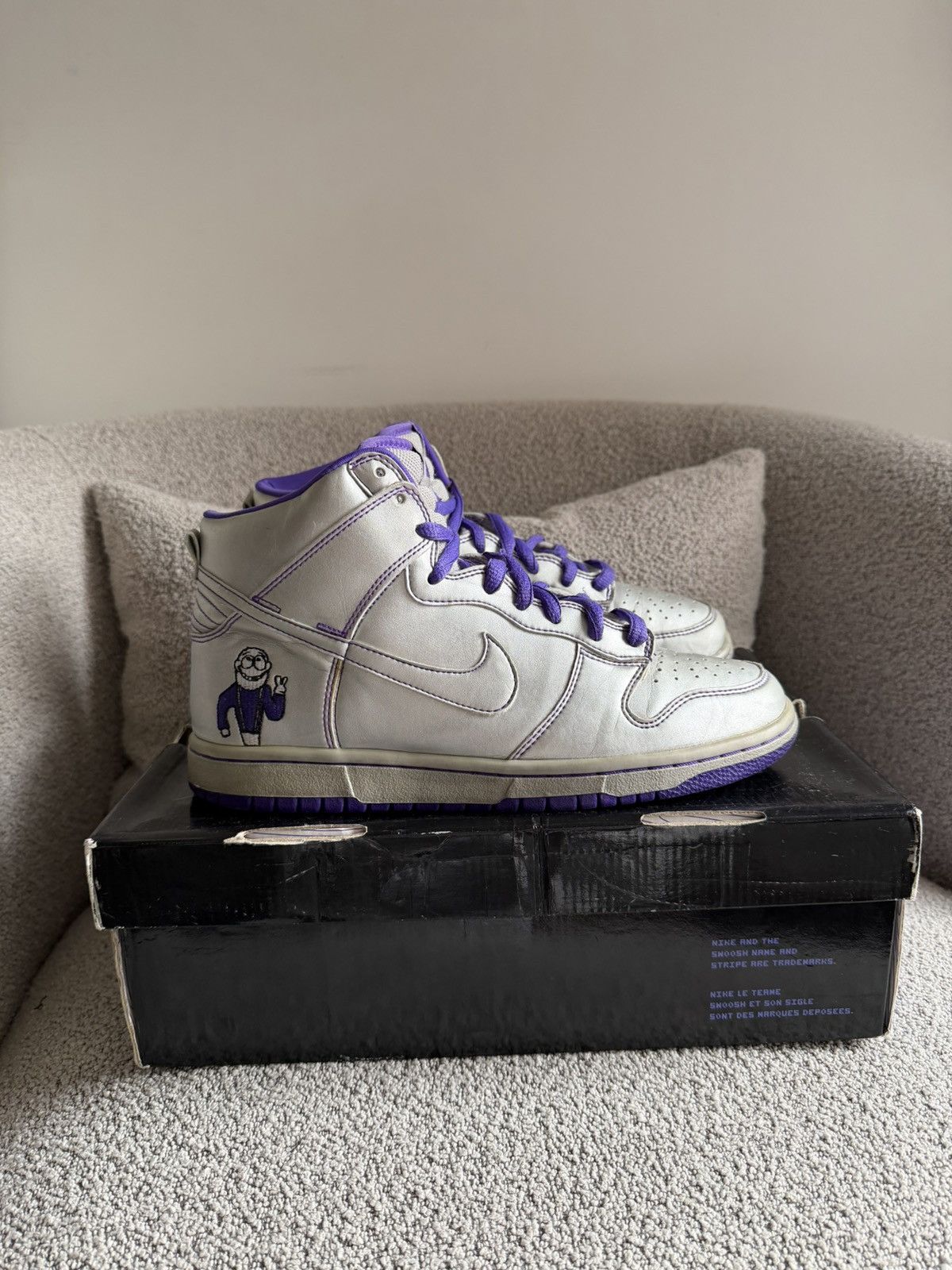 Nike SB Nike SB Dunk High “Dinosaur Jr” Size US 8.5 / EU 41-42 - 2 Thumbnail