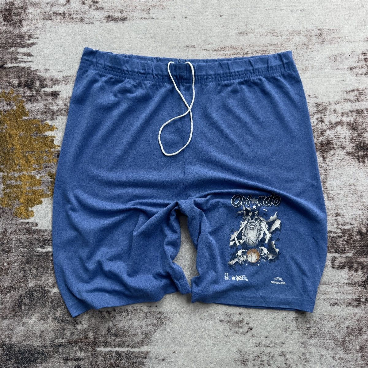 Nutmeg VINTAGE NBA SHORTS ORLANDO MAGIC NUTMEG MILLS Size US 35 - 1 Thumbnail