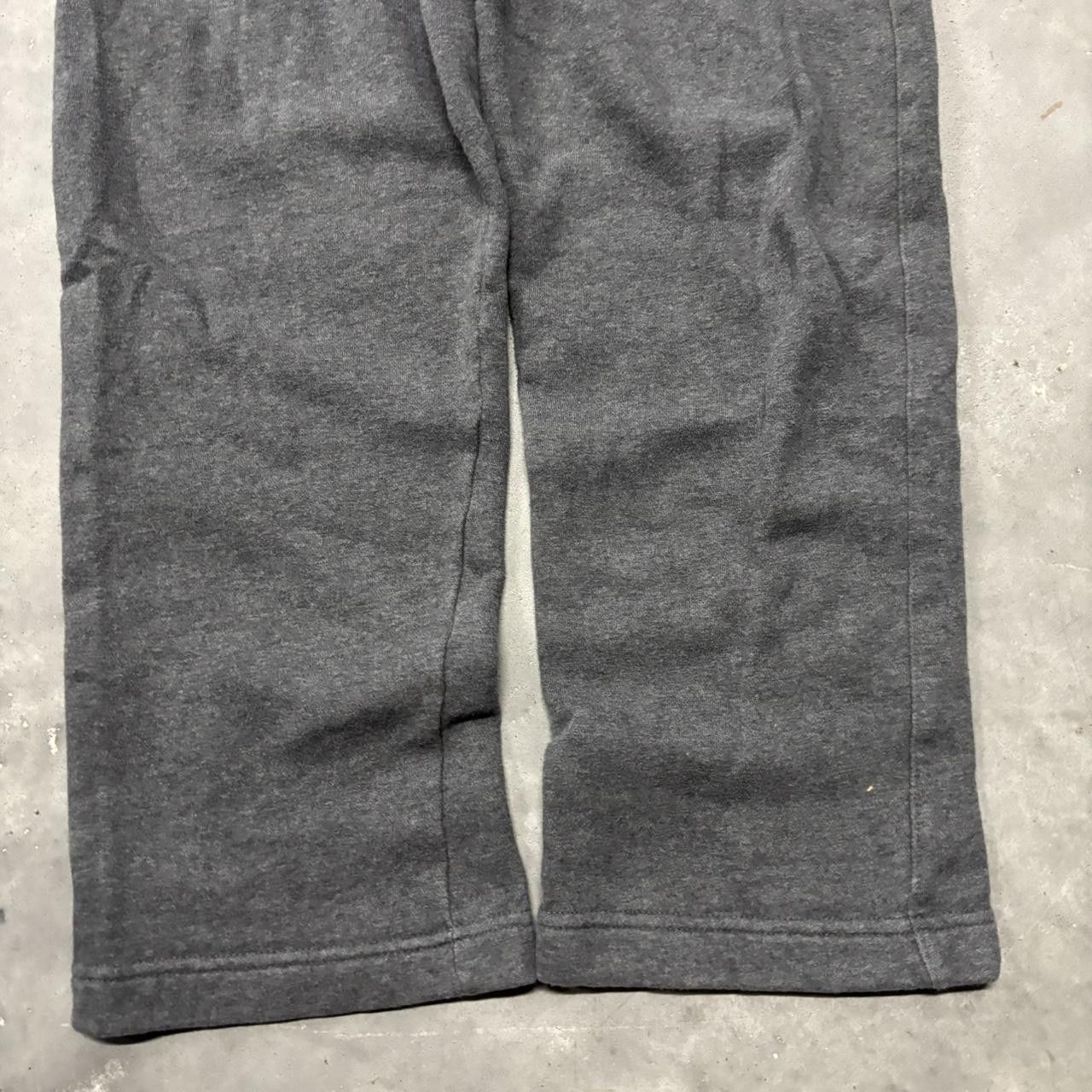 Nike × Vintage Crazy Vintage Y2K/2000s Grey Nike Streetwear Essential Sweatpants! Size US 30 / EU 46 - 7 Thumbnail