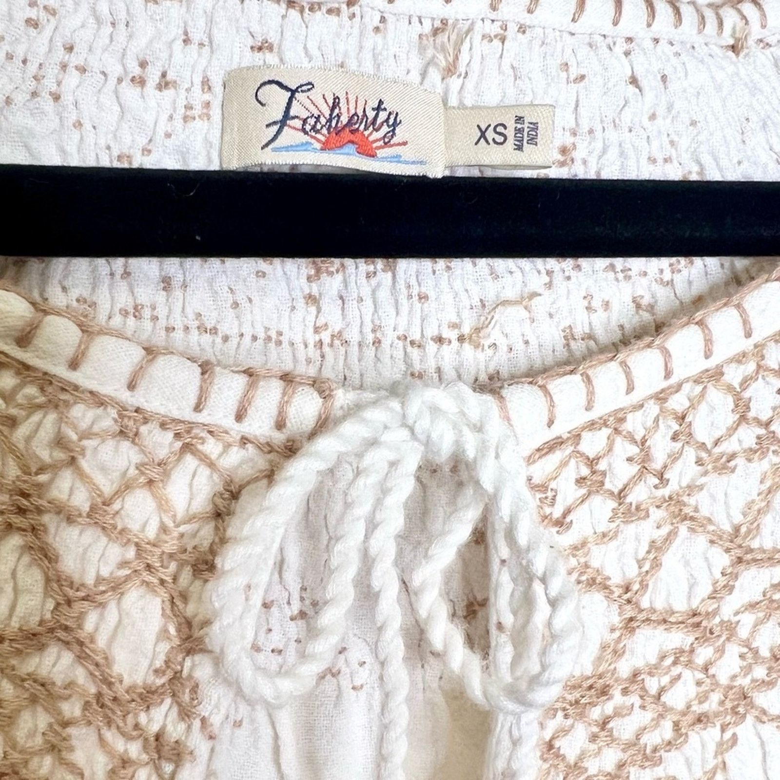 Faherty Faherty Laura Embroidered Women’s Top in White Size XS Size XS / US 0-2 / IT 36-38 - 4 Thumbnail
