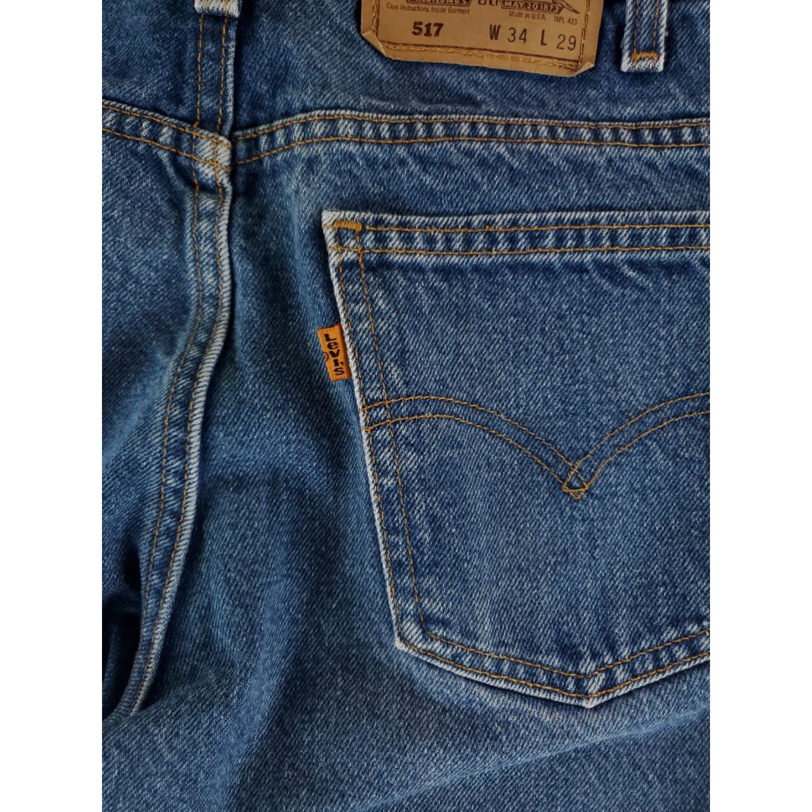 Levi's VINTAGE Levi's 517 VTG 90s Blue Jeans Made USA Whiskering Mens 34x29 (32x28 Actual) Bootcut Jeans Mens 32 Regular Blue Size US 32 / EU 48 - 6 Thumbnail